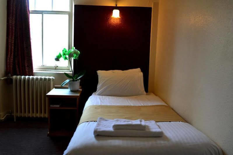 Stotfield Hotel Lossiemouth Bagian luar foto